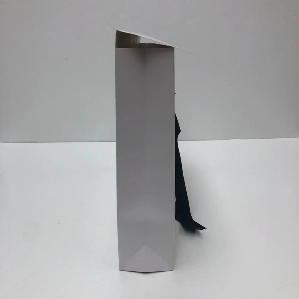 Chanel Authentic White Paper Bow Box Gift Shopping 15.75x12.75x3